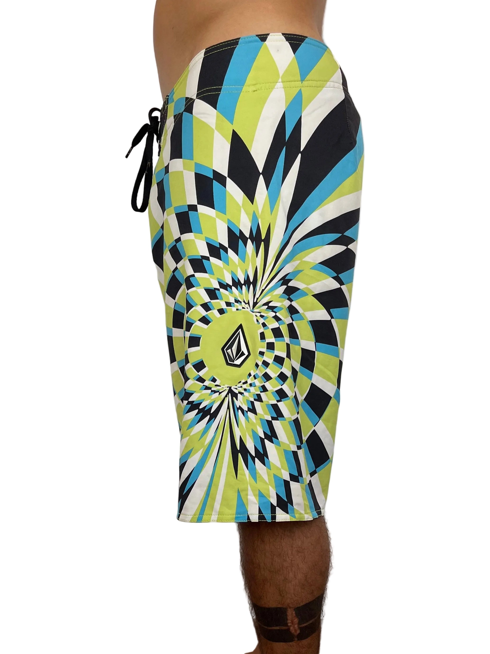 Bermuda Vintage Volcom x Dingo Morrison Signature Series (32) "C:80 L:54"