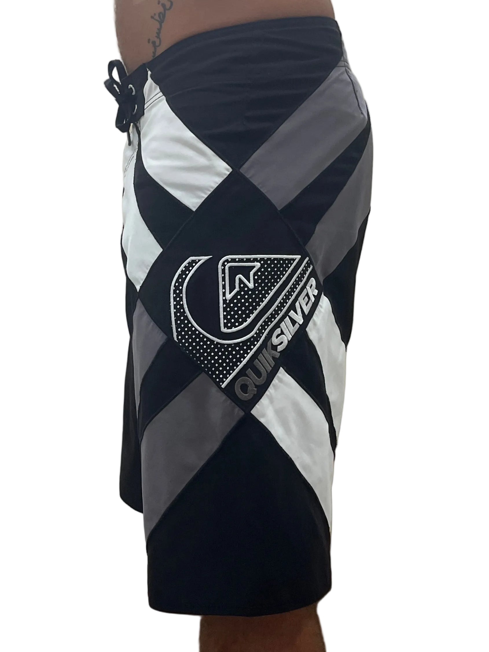 Bermuda Vintage Quiksilver (32) "C:86 L:56"