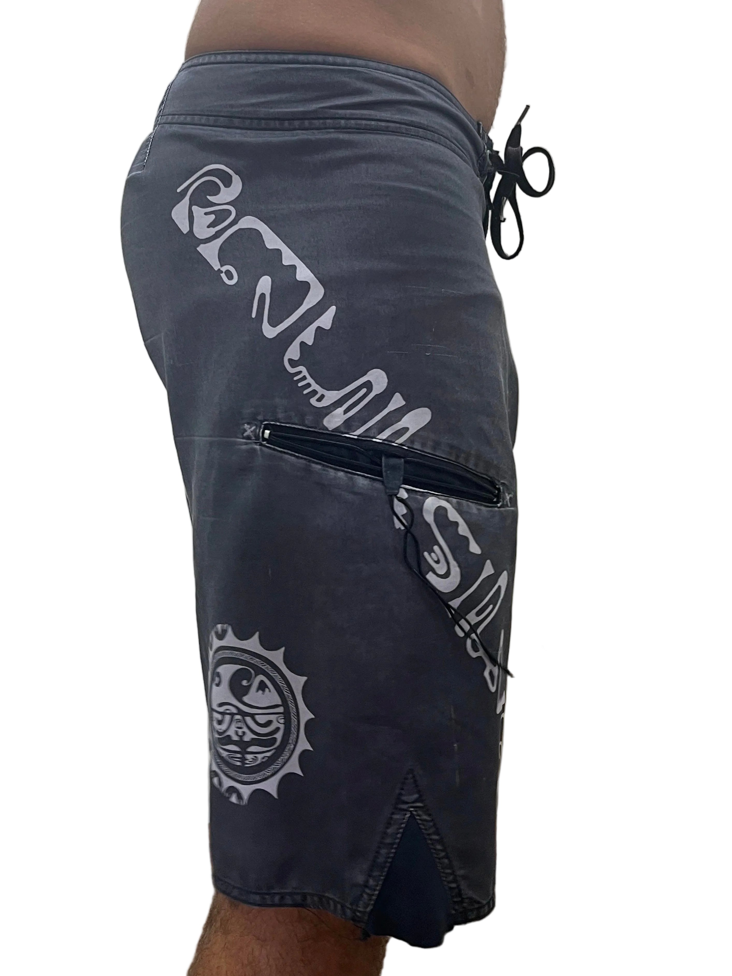 Bermuda Vintage Quiksilver x Teiva Joyeux (31) "C:86 L:52"
