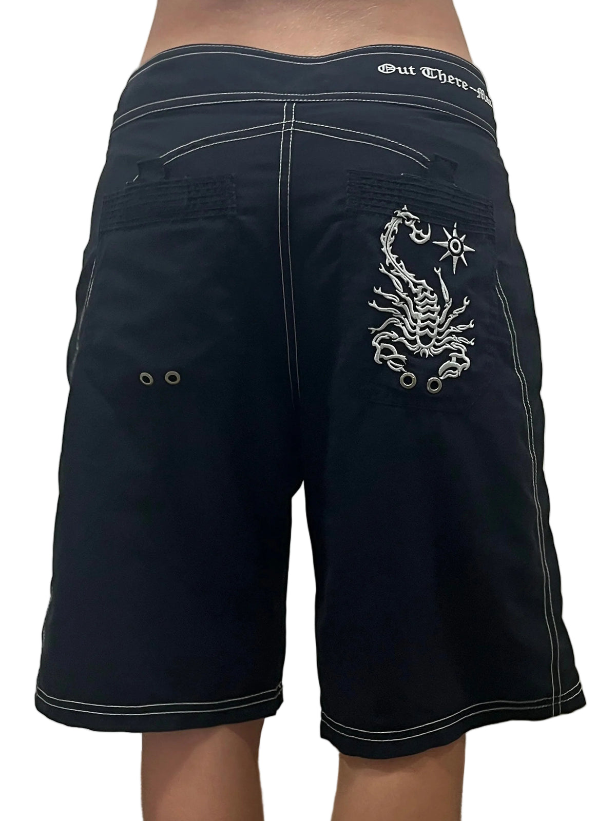 Bermuda Vintage Scorpion Bay (33) "C:78 L:50"